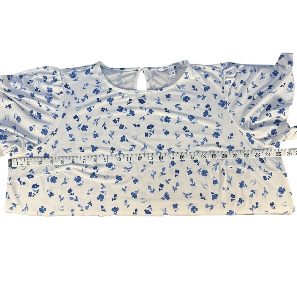 41 Hawthorn Blouse Womens 2X White Blue Floral Flutter Sleeve Keyhole Back Top - Picture 6 of 7